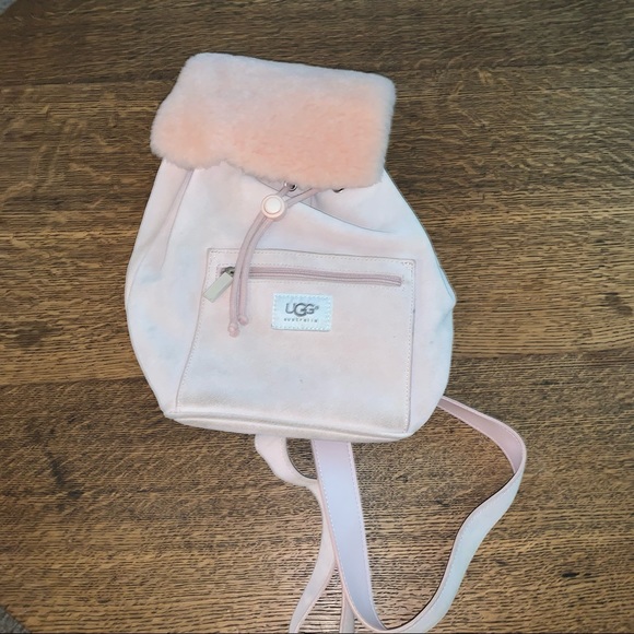 UGG Handbags - Ugg PINK BACKPACK (GG1)
